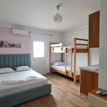 Апартаменты Dhoma Plazhi Nefeli
