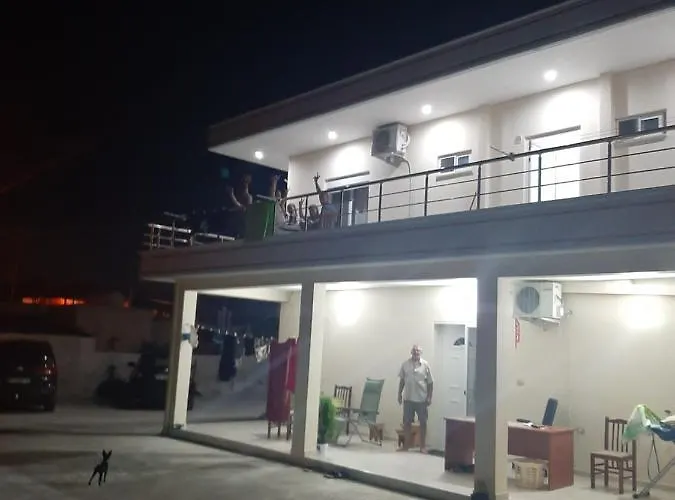 Appartement Dhoma Plazhi Nefeli Vlorë