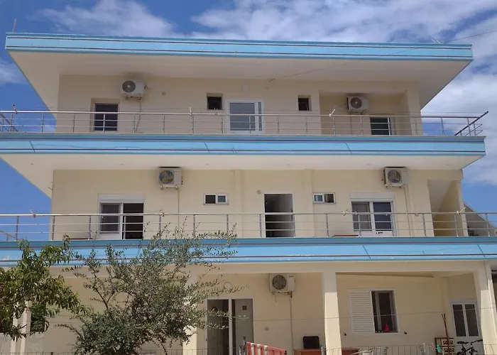Dhoma Plazhi Nefeli Appartement *