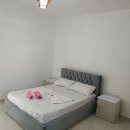 Dhoma Plazhi Nefeli