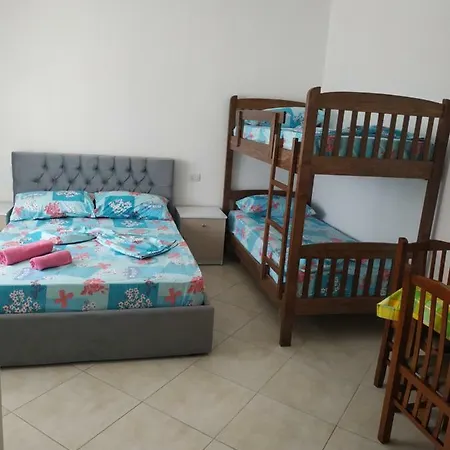 Dhoma Plazhi Nefeli Влёра