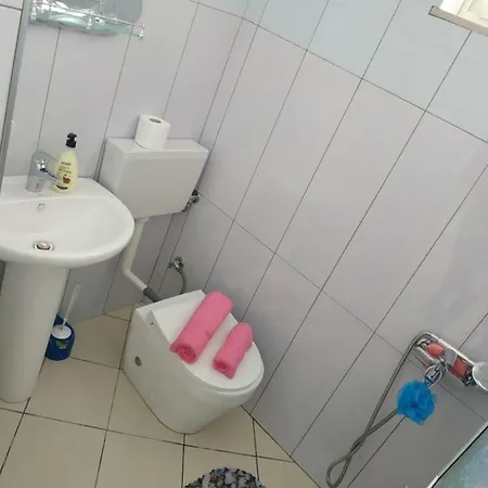 Dhoma Plazhi Nefeli *