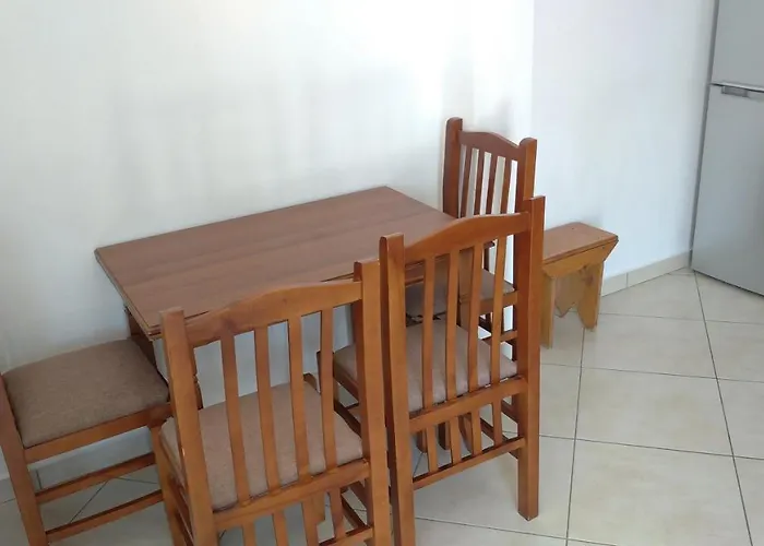 Dhoma Plazhi Nefeli Apartment Vlorë